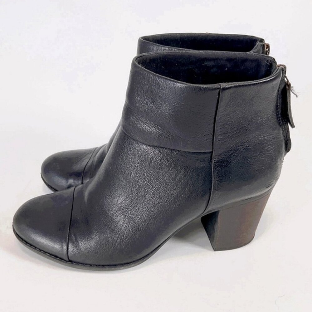 Clark's Enfield Tess Black Ankle Leather Boots
